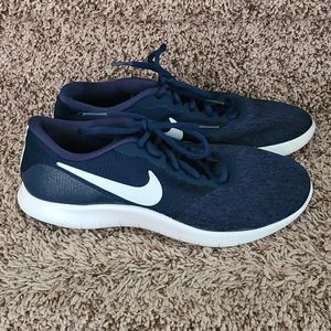 Nike Flex Contact Shoes